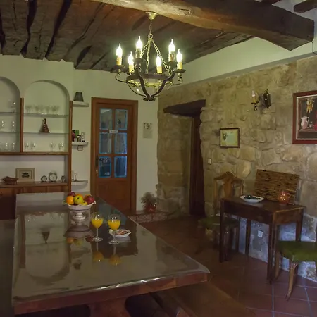 Casa Rural La Molinera Etxea * Samaniego